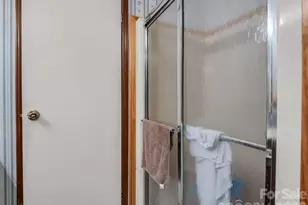 208 Oak Dr, Shelby, NC 28150 - Photo 19