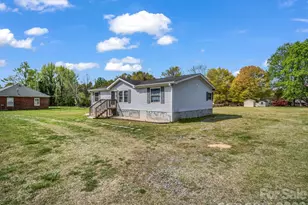 208 Oak Dr, Shelby, NC 28150 - Photo 5