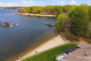 7613 Mariner Cove Dr, Cornelius, NC 28031 - Photo 13