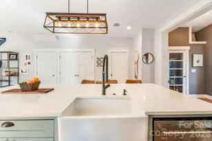 156 Bradley St, Asheville, NC 28806 - Photo 9