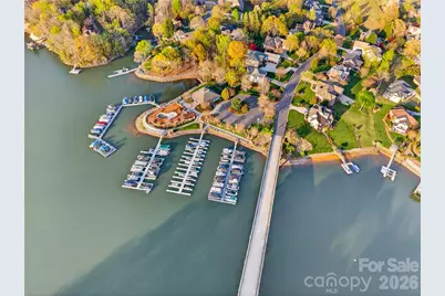 107 Island Ridge Drive, Statesville, NC 28677 - Photo 9