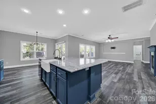 325 Mt Side Way, Fort Mill, SC 29715 - Photo 15