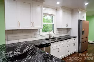 234 Edgewood Dr, Statesville, NC 28625 - Photo 5