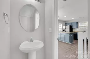 17039 Greenlawn Hills Ct, Charlotte, NC 28213 - Photo 15