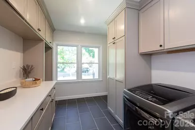 1305 Morningside Drive, Charlotte, NC 28205 - Photo 5