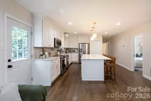 1305 Morningside Dr, Charlotte, NC 28205 - Photo 9