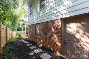 1305 Morningside Dr, Charlotte, NC 28205 - Photo 37