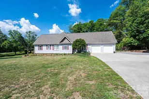 3085 James St, Catawba, NC 28609 - Photo 37