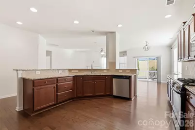 159 E Warfield Drive, Mooresville, NC 28115 - Photo 9