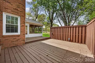 5918 Foxcrest Dr, Mint Hill, NC 28227 - Photo 37