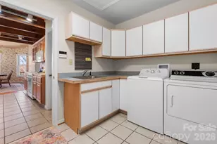 114 Little Sugar Ln, Sugar Mountain, NC 28604 - Photo 15