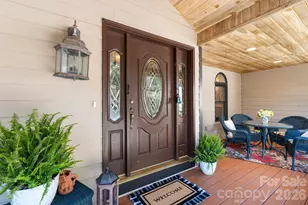 114 Little Sugar Ln, Sugar Mountain, NC 28604 - Photo 5