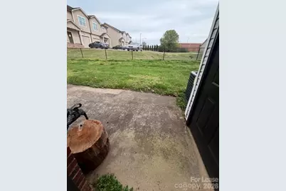 1545 14th Avenue NE, Hickory, NC 28601 - Photo 7