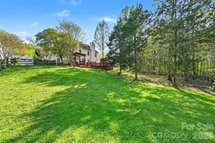 10443 Henbane Ct, Charlotte, NC 28213 - Photo 13