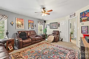 10443 Henbane Ct, Charlotte, NC 28213 - Photo 37