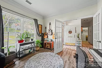 10443 Henbane Court, Charlotte, NC 28213 - Photo 5