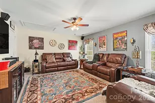 10443 Henbane Ct, Charlotte, NC 28213 - Photo 11