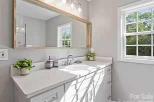 105 S York St, Lancaster, SC 29720 - Photo 21