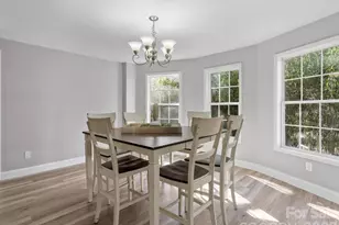 105 S York St, Lancaster, SC 29720 - Photo 15