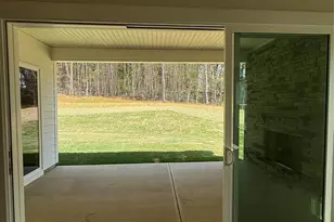 4237 Pinekirk Dr, Charlotte, NC 28269 - Photo 13