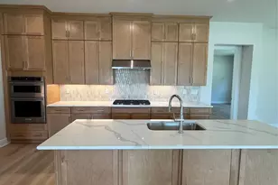 4237 Pinekirk Dr, Charlotte, NC 28269 - Photo 9