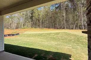 4237 Pinekirk Dr, Charlotte, NC 28269 - Photo 11