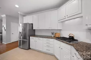 765 Fairway Point Dr, Tega Cay, SC 29708 - Photo 5