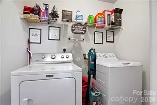 327 Ferrell Ave, Charlotte, NC 28216 - Photo 25