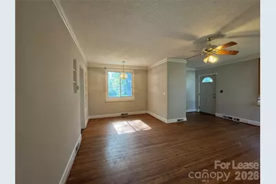 418 W Charlotte Avenue, Mount Holly, NC 28120 - Photo 3