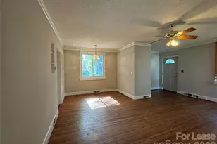 418 W Charlotte Ave, Mount Holly, NC 28120 - Photo 3