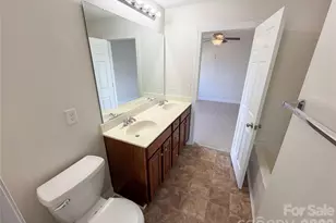 12914 Cleopatra Dr, Charlotte, NC 28213 - Photo 19