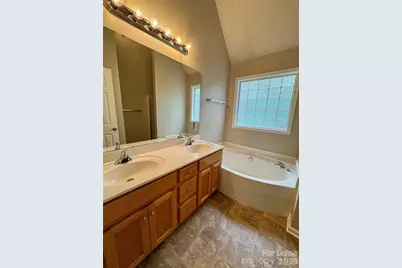 4338 Timberwood Drive, Gastonia, NC 28056 - Photo 9