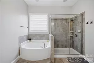 4406 Clos Du Val Rd, Charlotte, NC 28214 - Photo 19