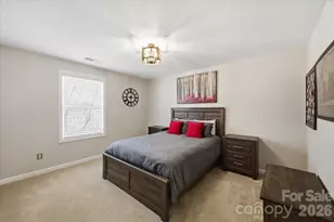 4406 Clos Du Val Rd, Charlotte, NC 28214 - Photo 23