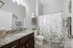 4406 Clos Du Val Rd, Charlotte, NC 28214 - Photo 9