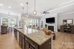 4406 Clos Du Val Rd, Charlotte, NC 28214 - Photo 15