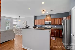 8117 Bridgegate Dr, Huntersville, NC 28078 - Photo 9