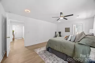 304 Epperstone Ln, Matthews, NC 28105 - Photo 15