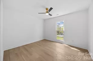 304 Epperstone Ln, Matthews, NC 28105 - Photo 19