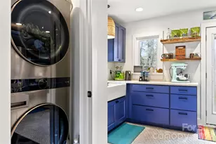 216 Vance Ave, Black Mountain, NC 28711 - Photo 17