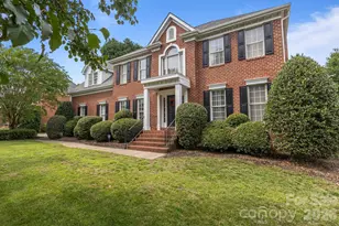 9717 Waterton Ct, Huntersville, NC 28078 - Photo 3