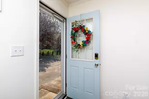 2640 Meadowlark Ln, Gastonia, NC 28056 - Photo 5