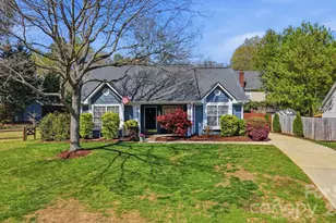 163 Diamond Dr, Mooresville, NC 28117 - Photo 1