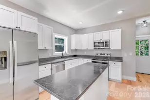 139 Northbend Dr, Asheville, NC 28804 - Photo 15