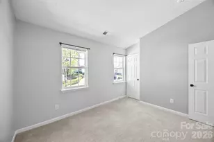 6483 St Bernard Way, Charlotte, NC 28269 - Photo 17