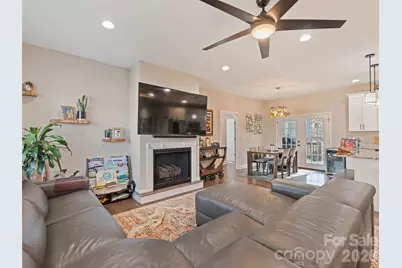 1711 Plantation Loop, Morganton, NC 28655 - Photo 5