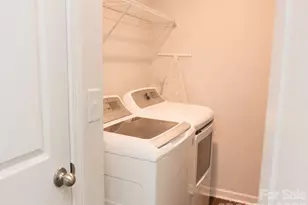 5105 Black Frst Dr, Greensboro, NC 27405 - Photo 19