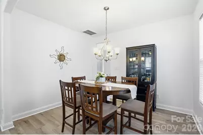 10056 Paisley Drive, Charlotte, NC 28269 - Photo 5