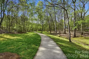 10056 Paisley Dr, Charlotte, NC 28269 - Photo 39