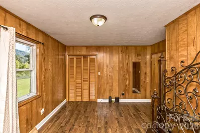 30 Valley Hill Drive, Canton, NC 28716 - Photo 15